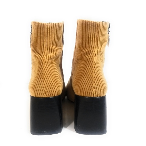 Free People Women Ankle Zip Up Heel Boots 39 - Picture 5 of 8